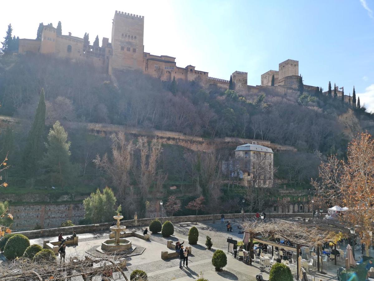 The Nasrid Palace From Your Bed ! Granada