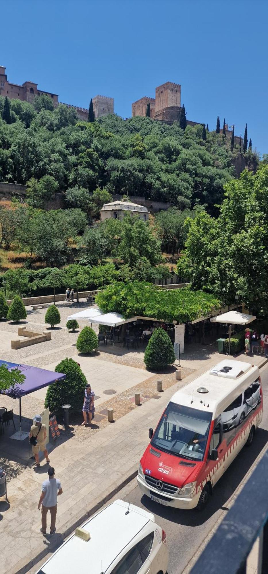 The Nasrid Palace From Your Bed ! Granada