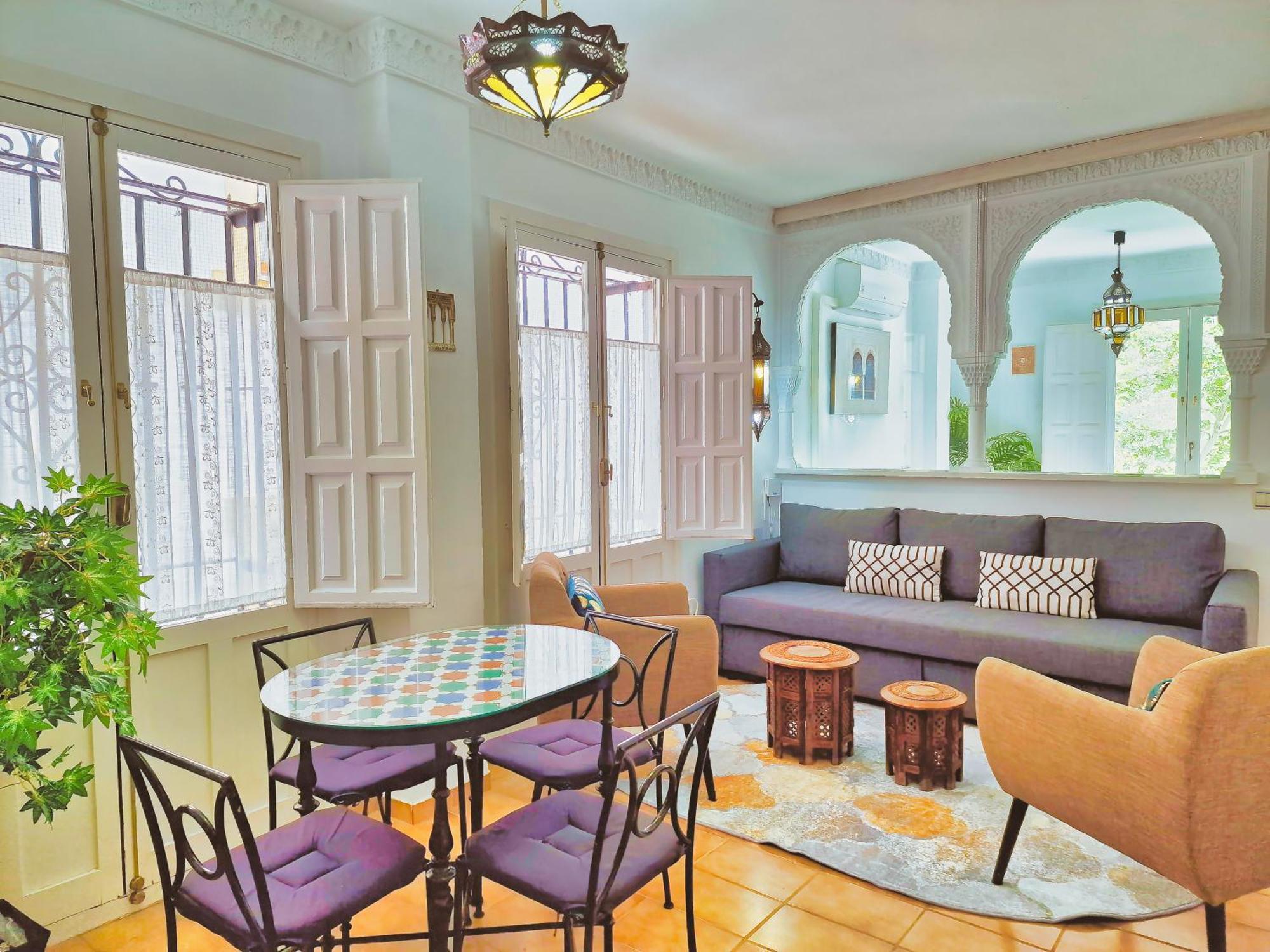 The Nasrid Palace From Your Bed ! Apartment